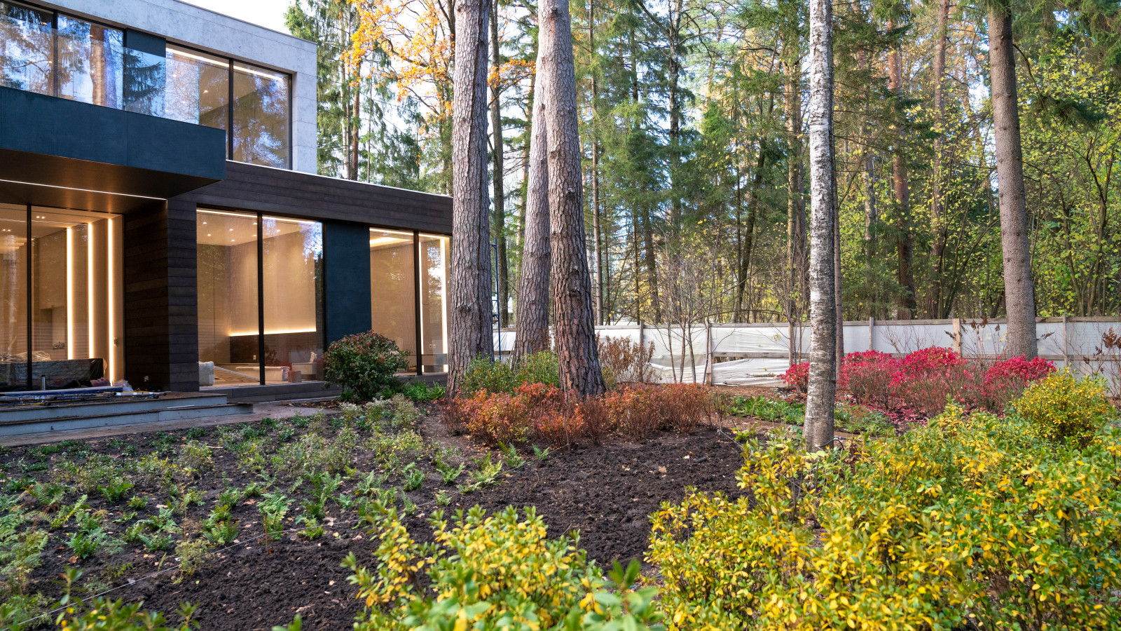 Модернистский сад. КП Новоуспенский