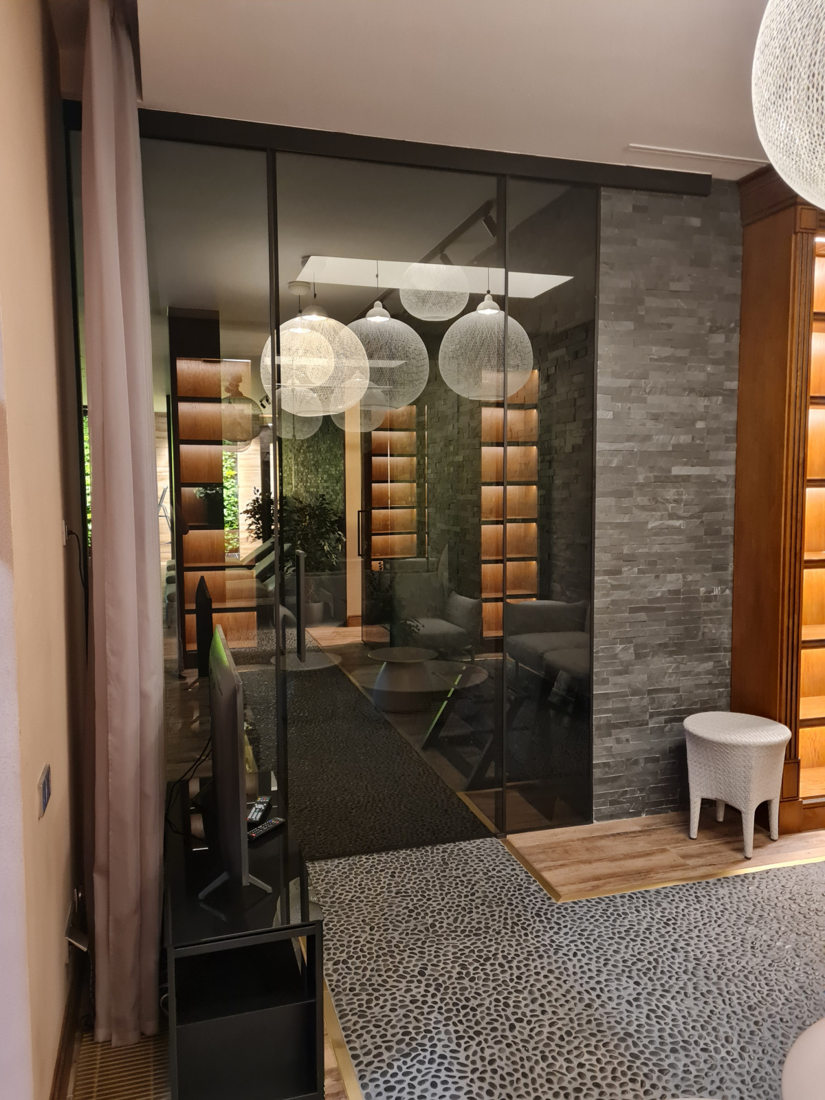 Перегородки из стекла