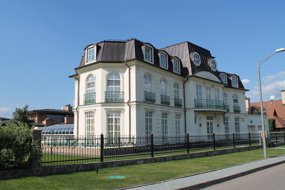 Иван Акопян