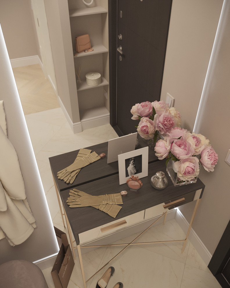 Прихожая в новом ЖК на Парфеновской