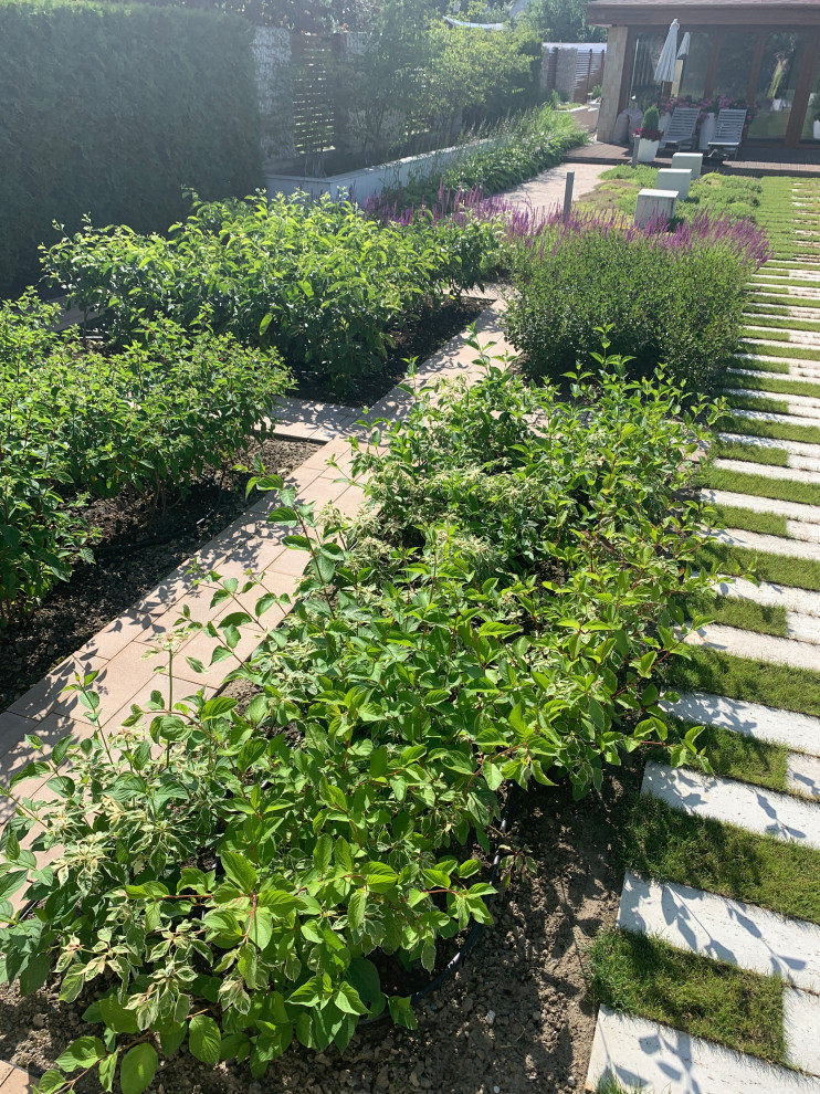 Современный сад для семьи