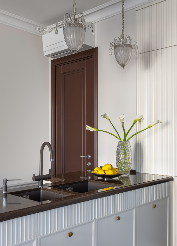 Трехкомнатная квартира с венгерским камином HQ Keramik