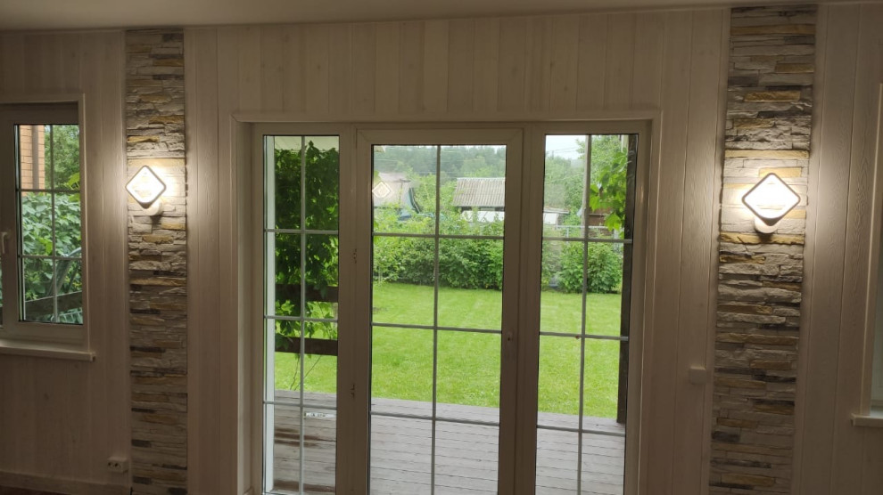 Обложка проекта: Фото готового интерьера кухни=гостиной в доме г. Дедовск