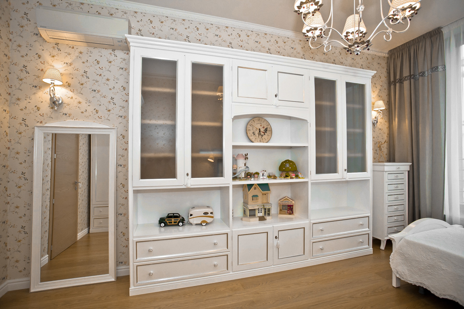 Минимализм в теплый тонах. Квартира. ЖК "Residence" . Санкт-Петербург