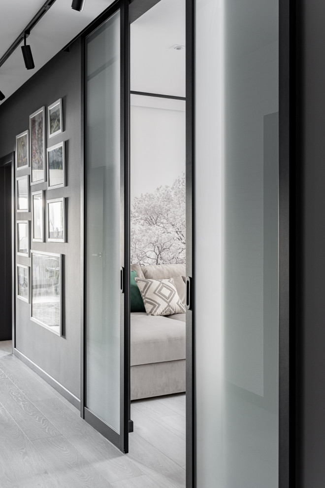 Уютная графичность. Квартира - отдых для семьи врачей