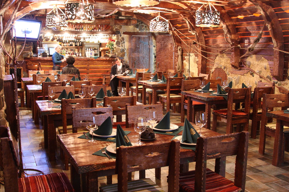 Обложка проекта: "Драккар", пивной ресторан.