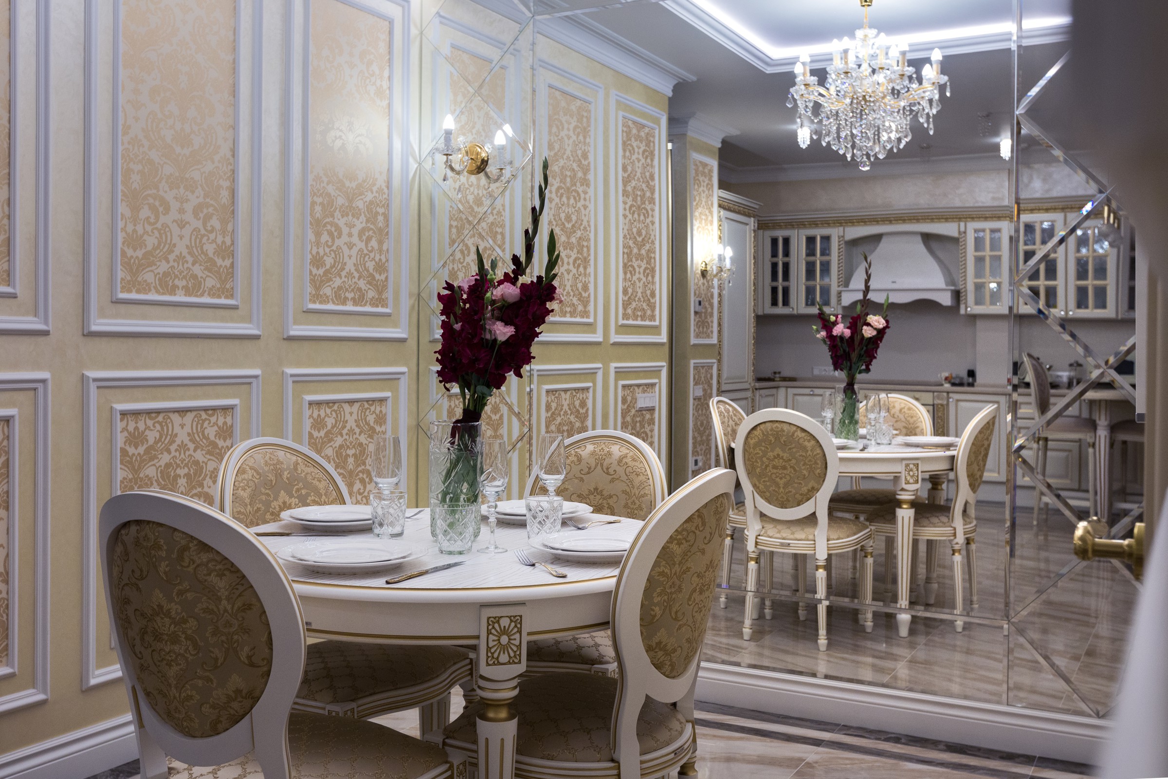 Золотая шкатулка