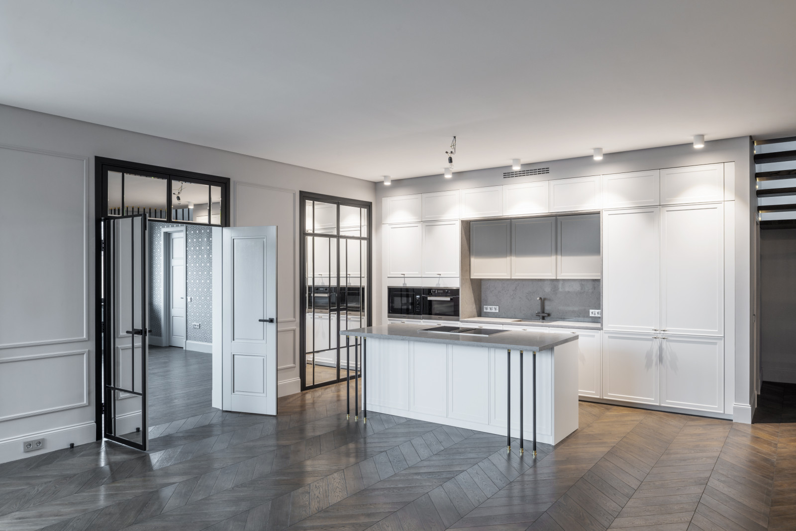 Обложка альбома: стекл перегородки