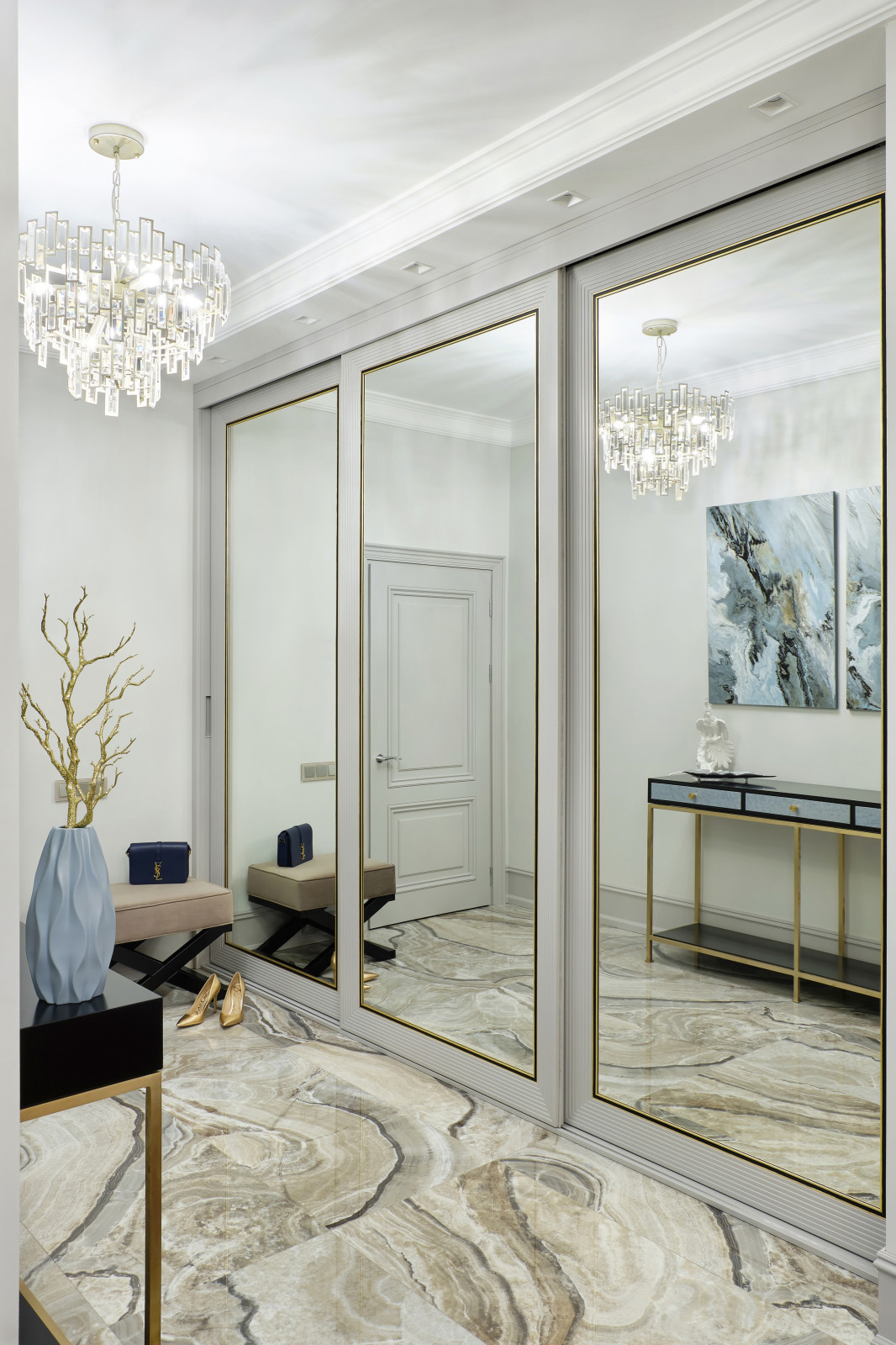 Прихожая Новая история