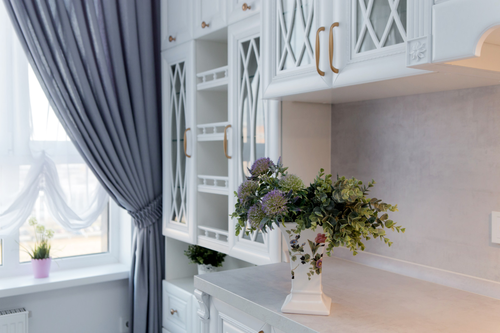 Классическая кухня из массива бука