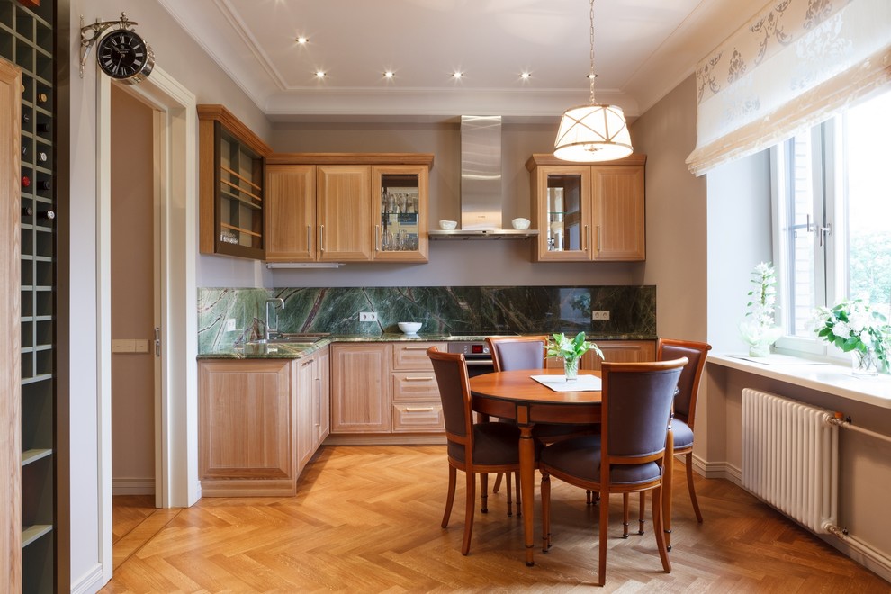 Реплика европейской кухни из массива ясеня