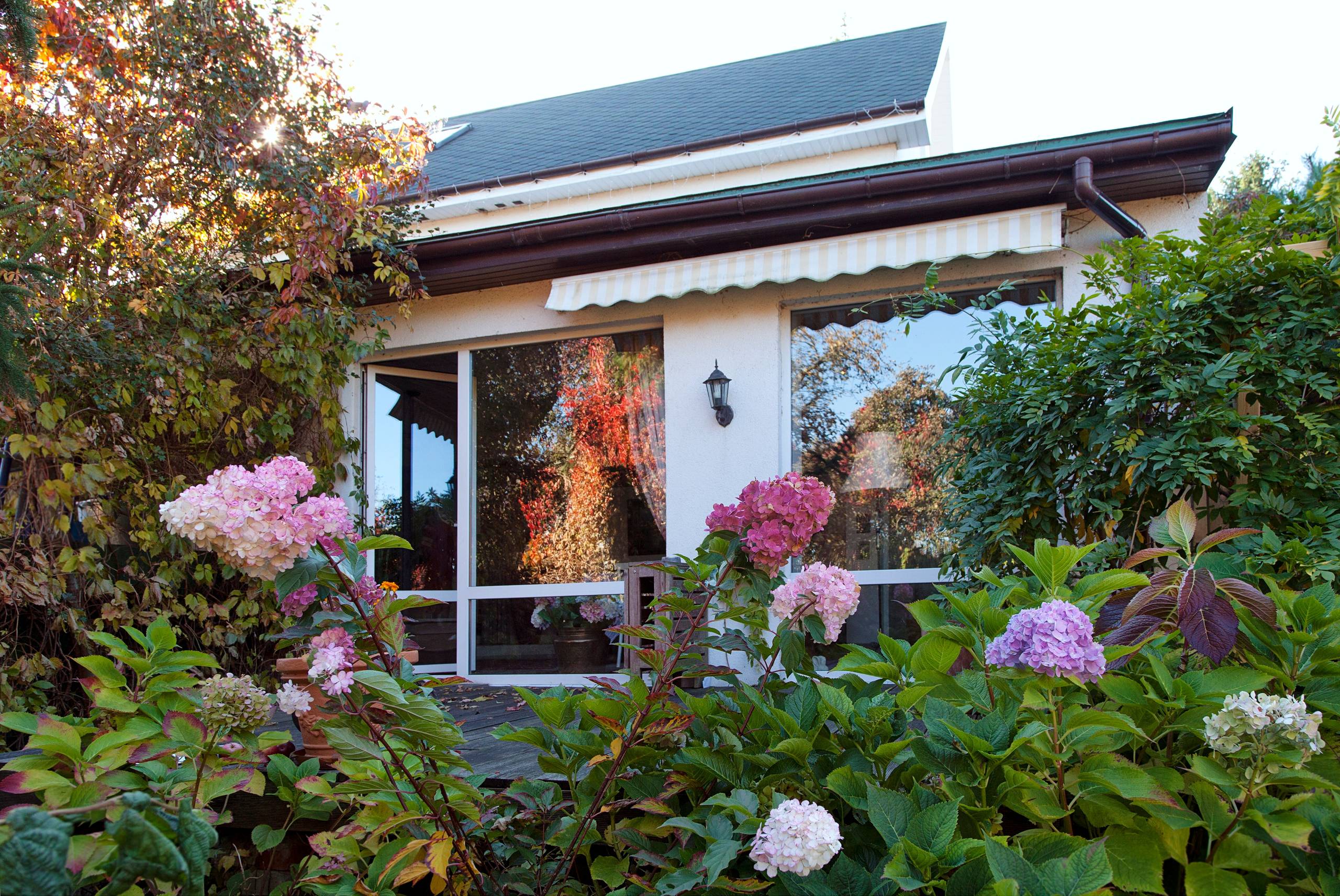 В гостях: Дом дизайнера и 4 сотки сада в Калининграде