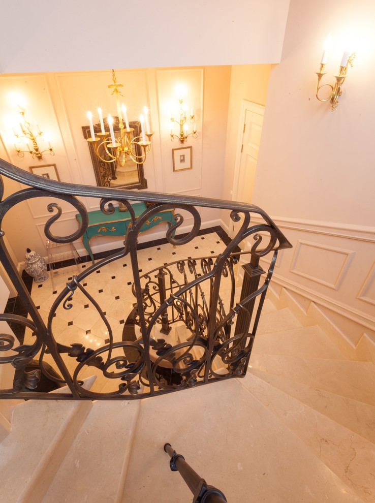 Дом Новая Рига