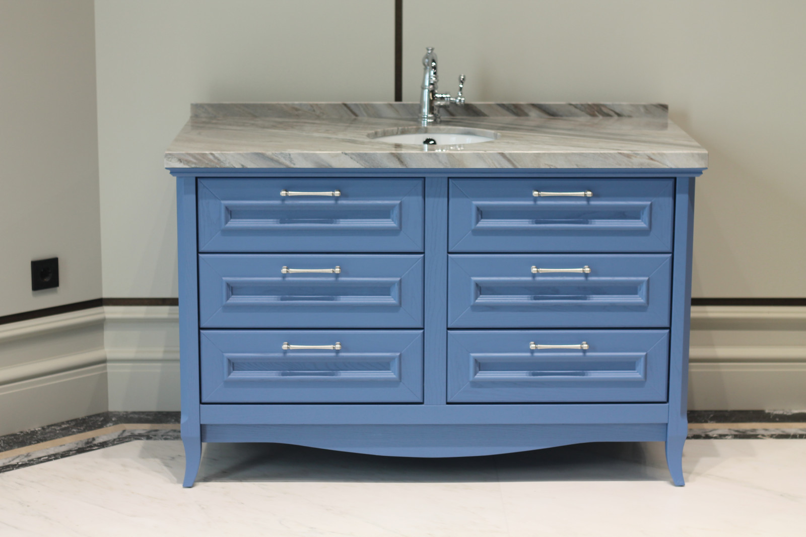 Тумба в ванную / коллекция Madlen