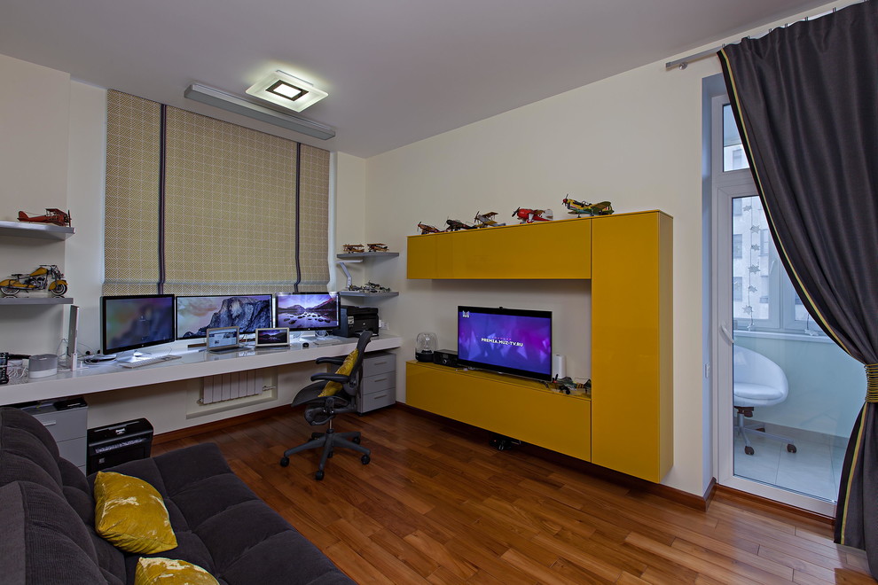 Жизнь в ярких цветах