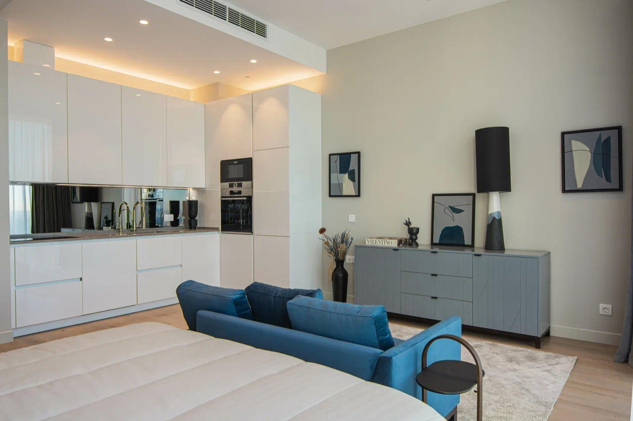 Дизайн интерьера апартаментов в Neva Towers, Москва-Сити (100 м2)