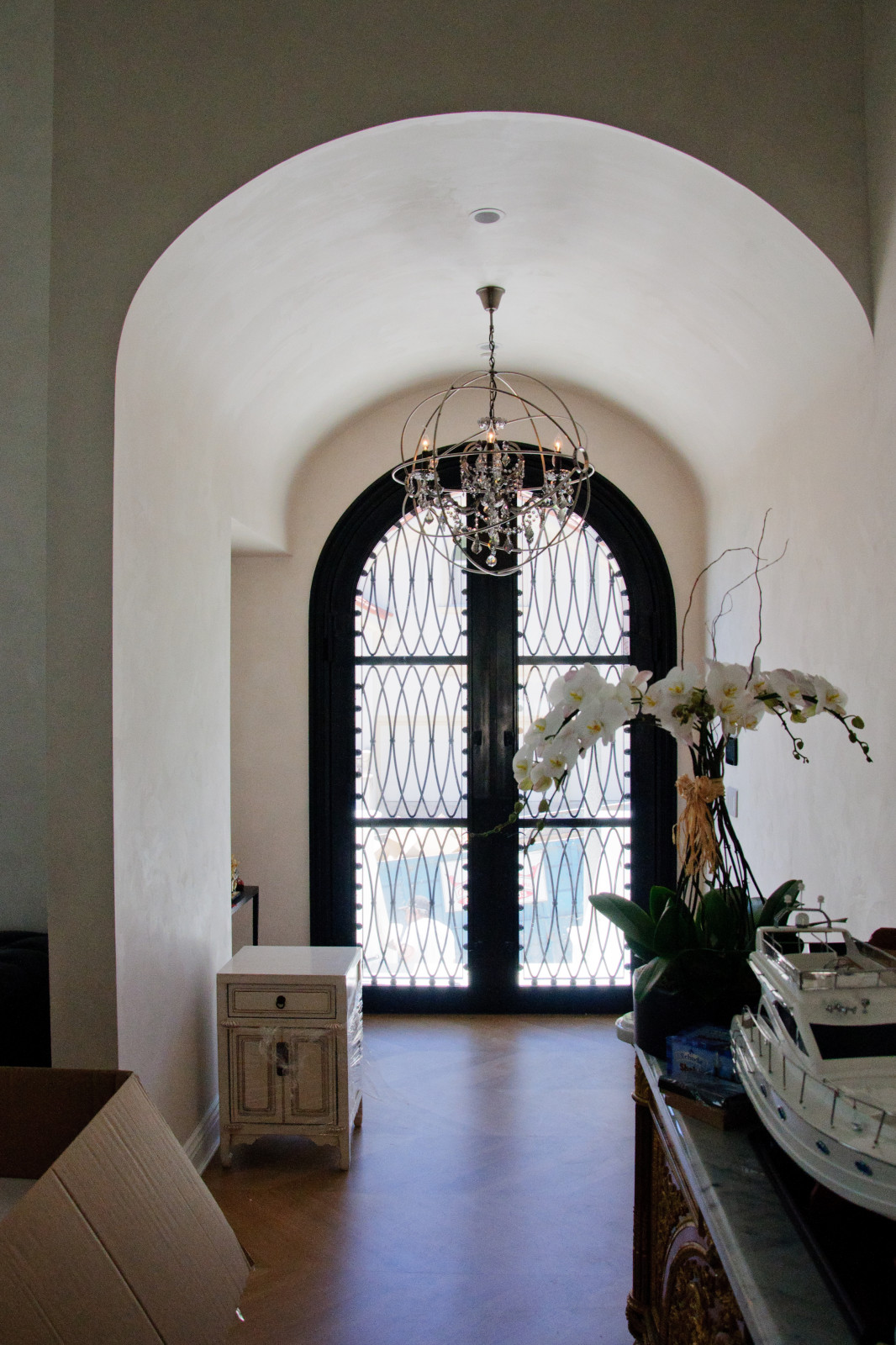 Беверли Хиллз - Лос Анджелес. Дизайн интерьера в средиземноморском стиле.