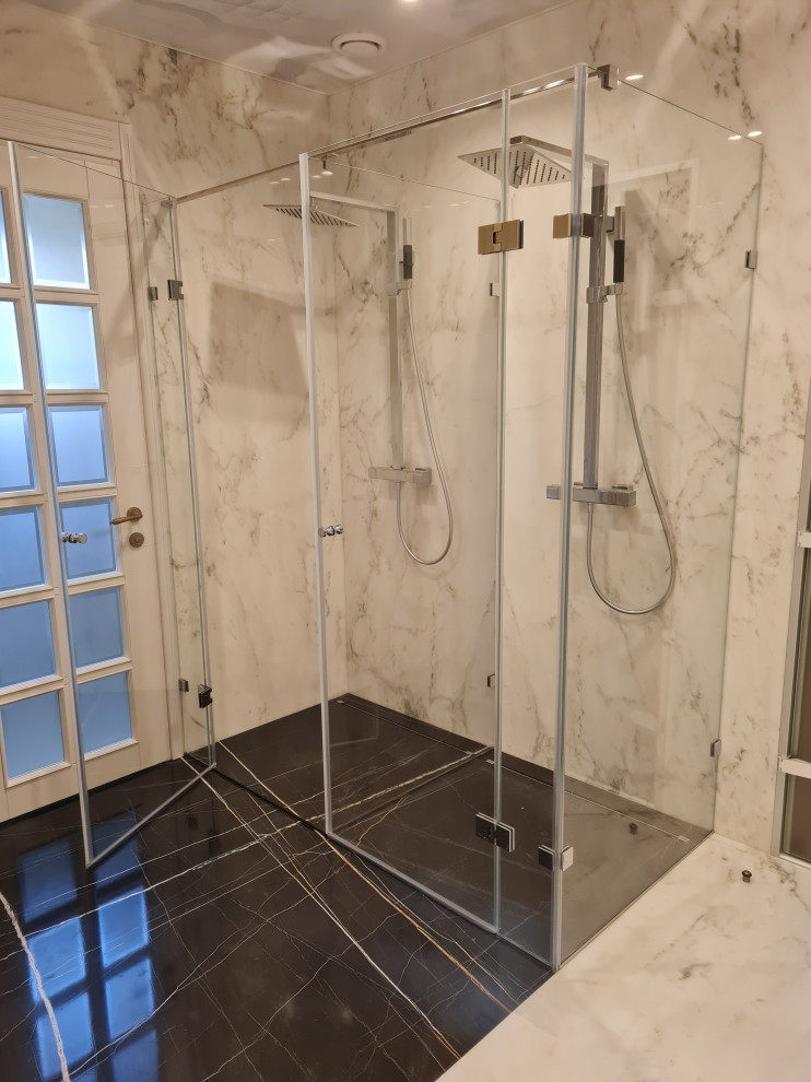 Душевые кабины