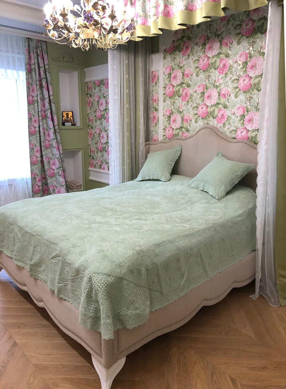 квартира в французском стиле в процессе декорирования