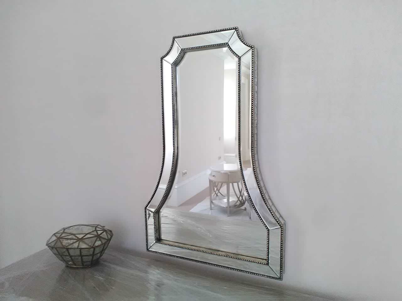 Нестандартные зеркала