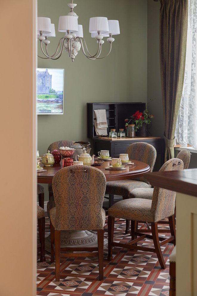 Houzz тур: Семейный дом в духе английской классики