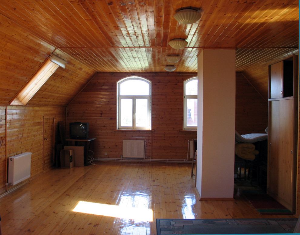 РЕКОНСТРУКЦИЯ МАНСАРДЫ В ЗАГОРОДНОМ ДОМЕ