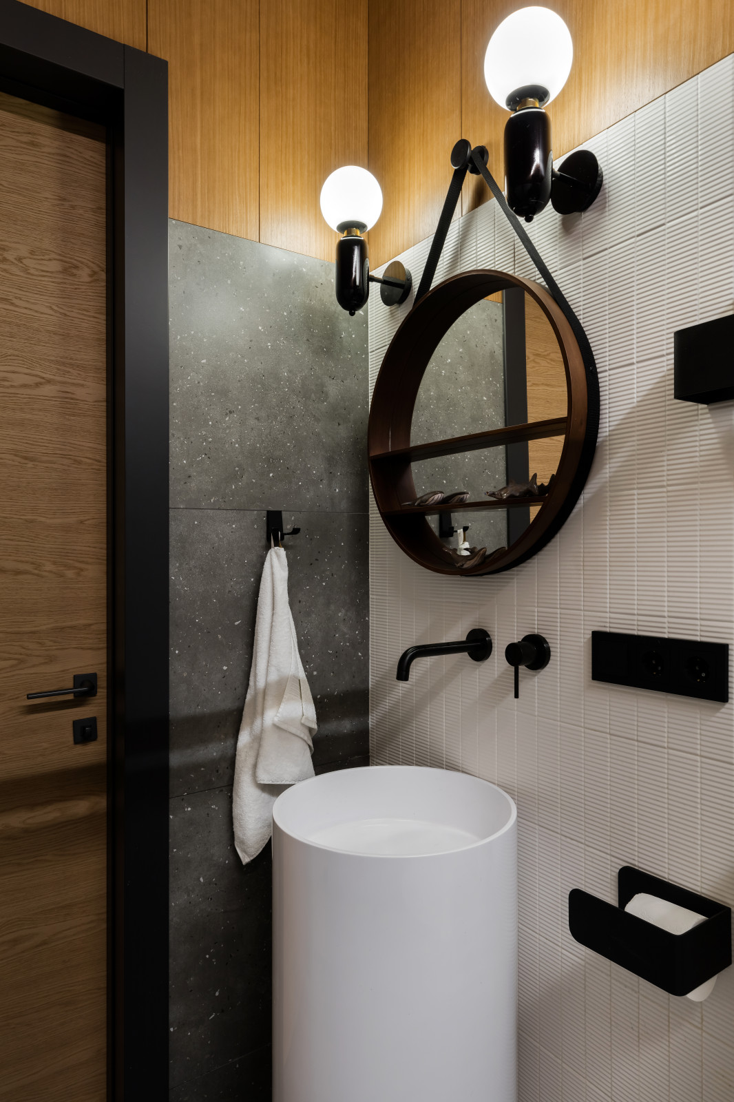 Квартира 221