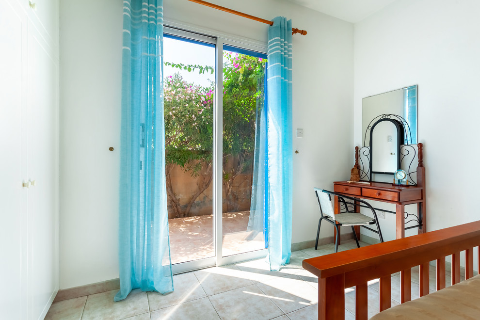 Kings Avenue Apartment