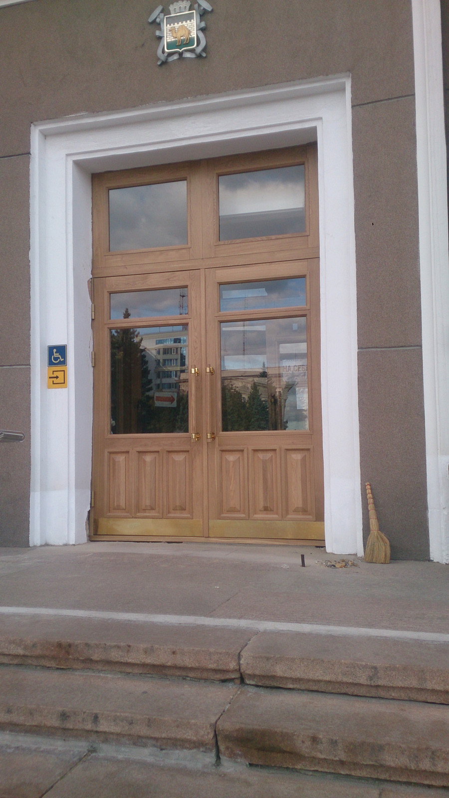 Обложка проекта: Входная группа