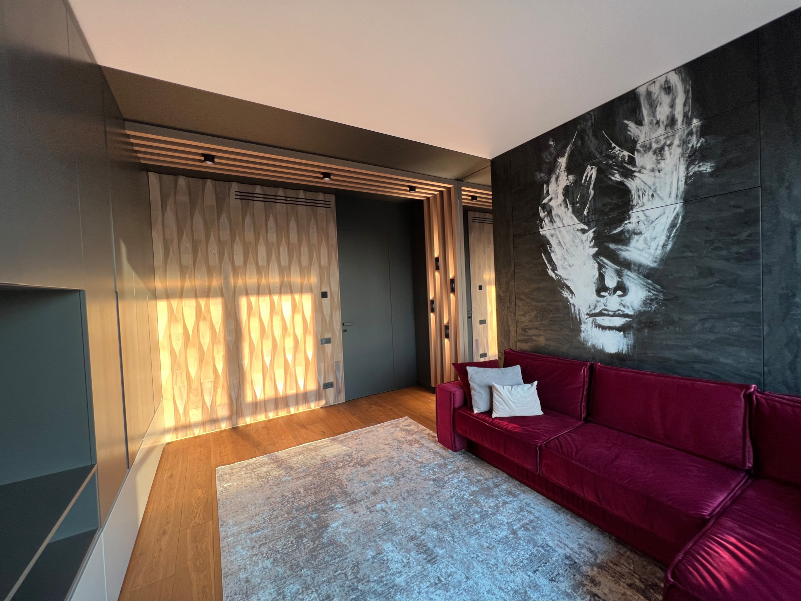 Панели из термоясеня