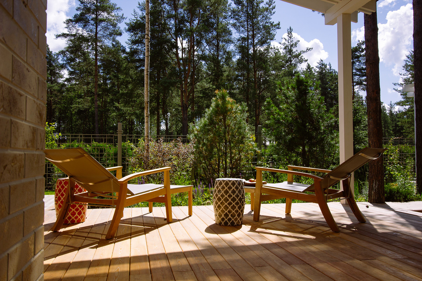 Сад в ''Охтинском парке''.