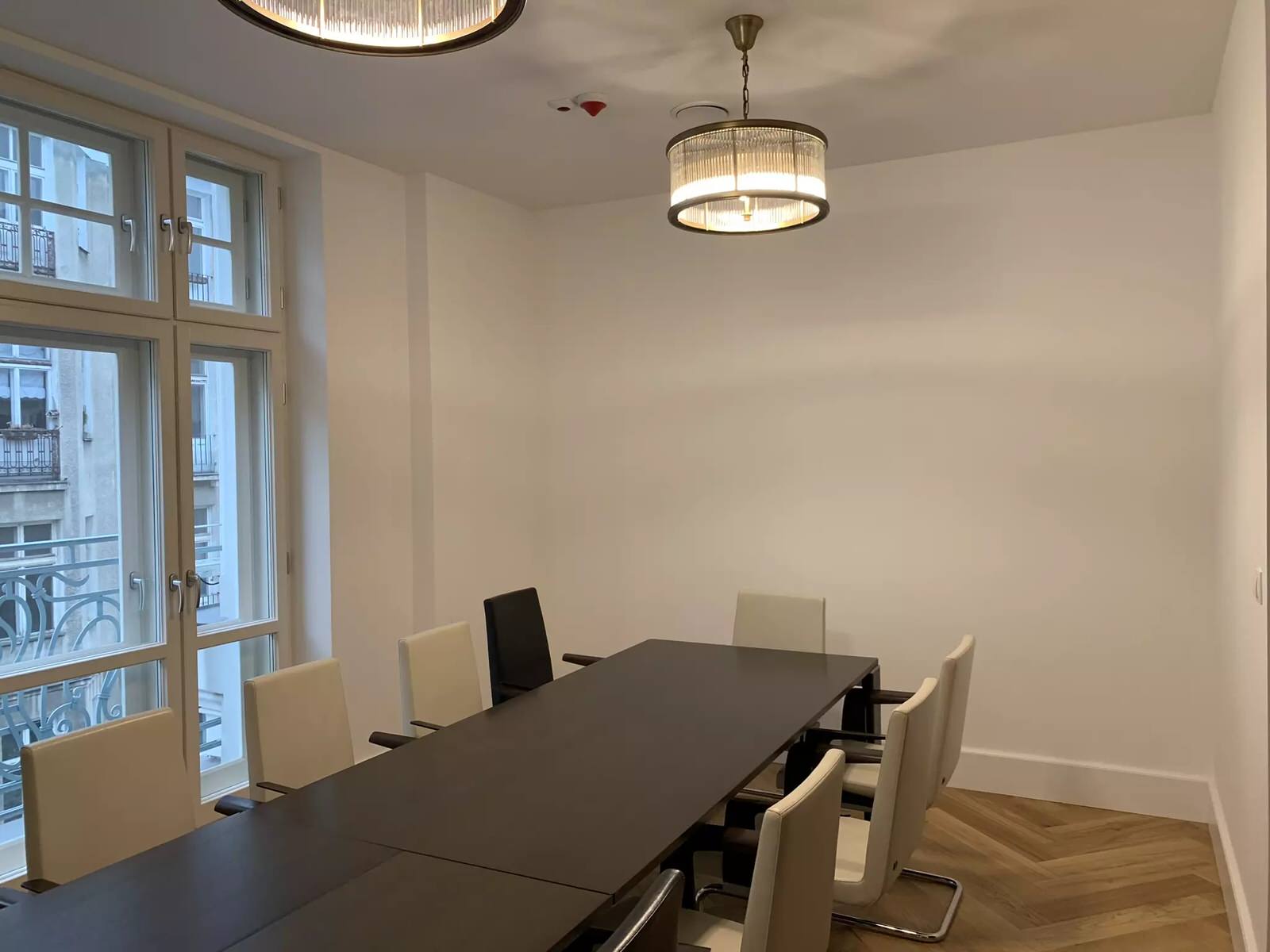 Обложка проекта: Офис