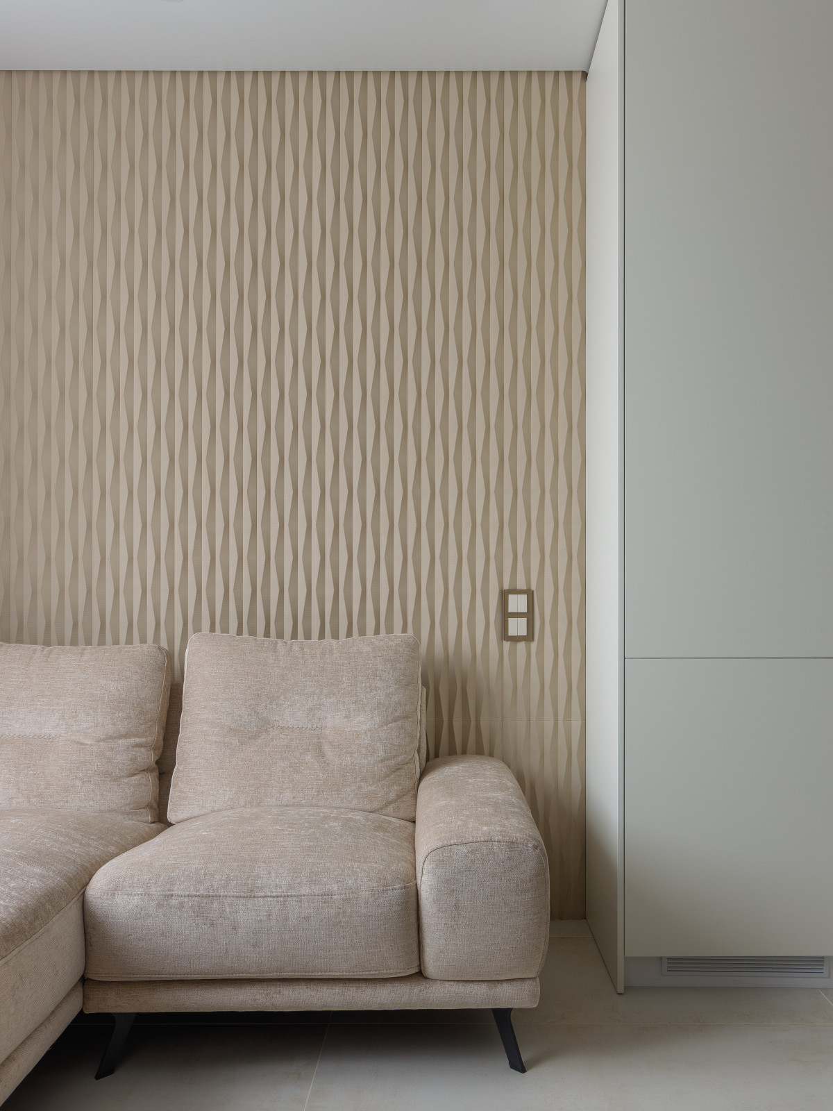 2х-комнатная квартира в современной классике и минимализме