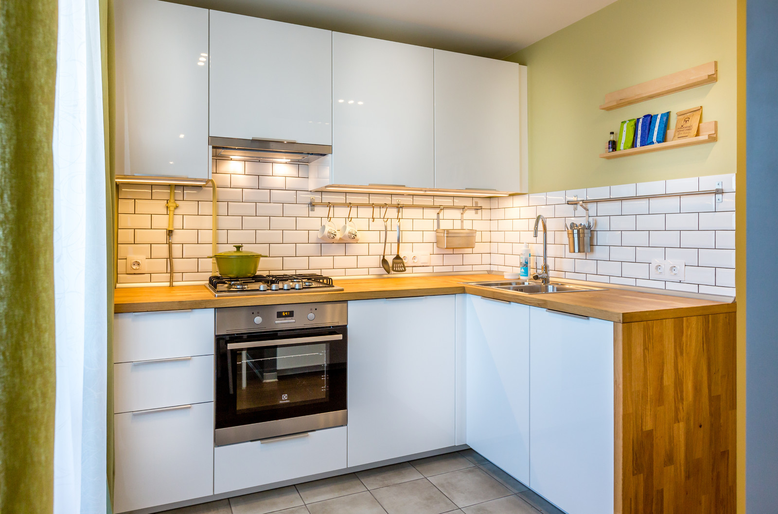 Двухкомнатная квартира в Москве, м. Университет.