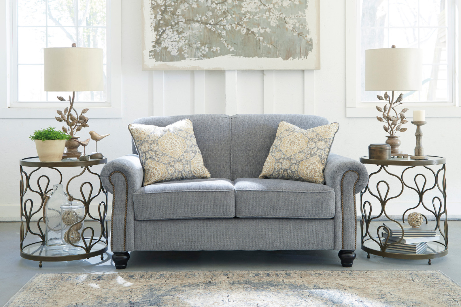 Диваны и кресла