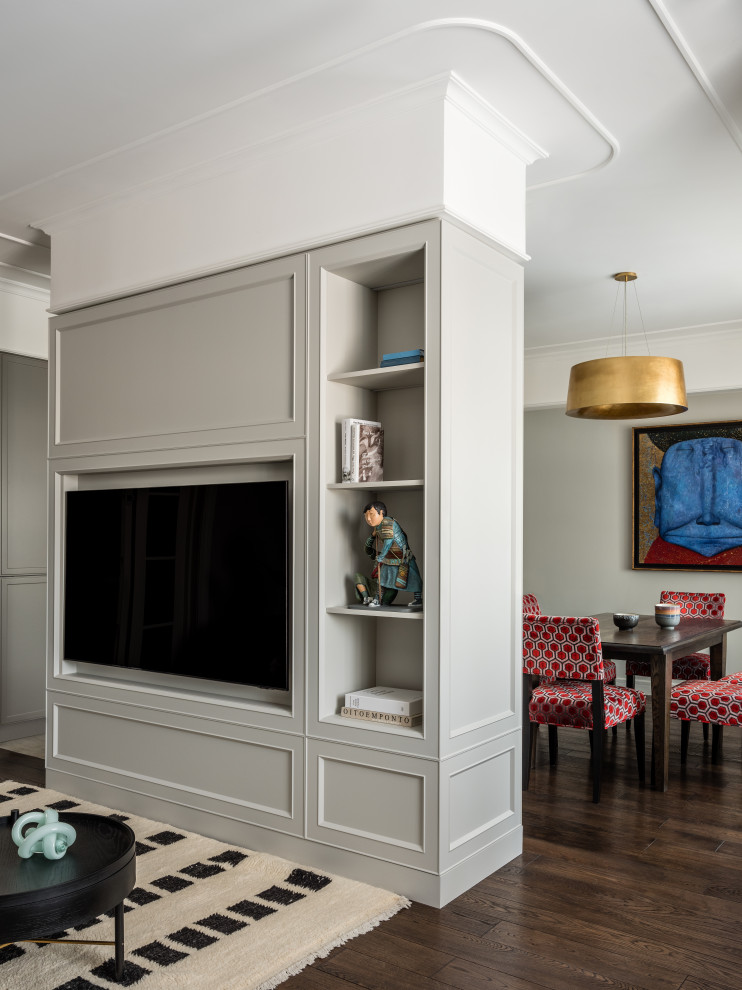 Светлая квартира для ценителей искусства в Москве 120 кв.м.