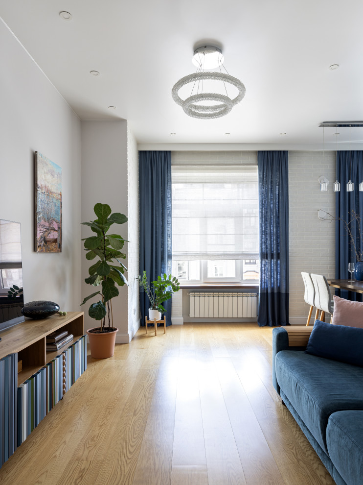 Таврическая 2