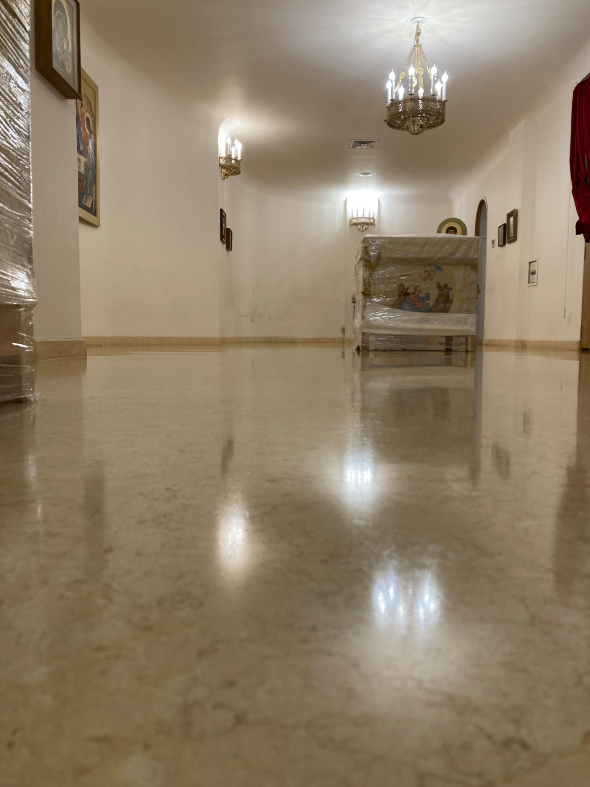 Обложка проекта: Восстановление мрамора в алтаре церкви