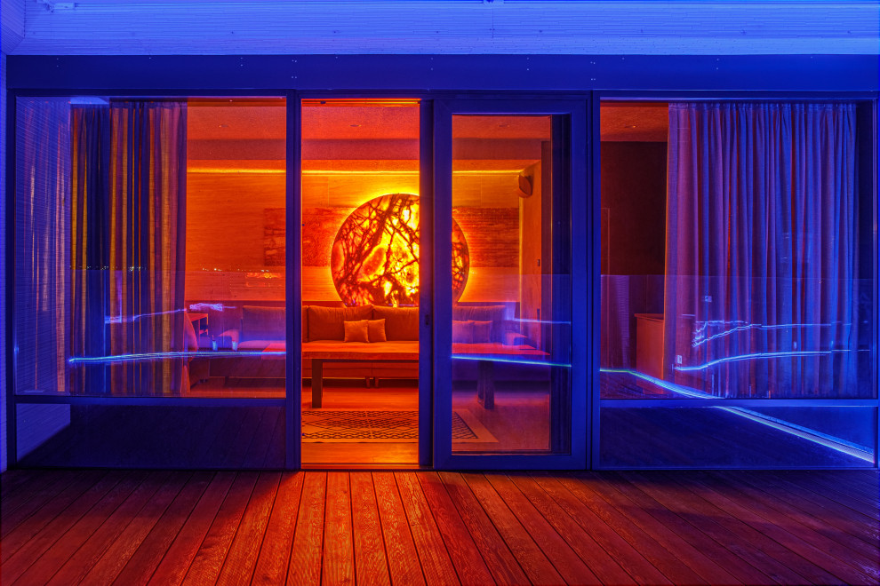 Реализованный проект Таунхауса (ночь) по ул. Бархатная г. Владивосток