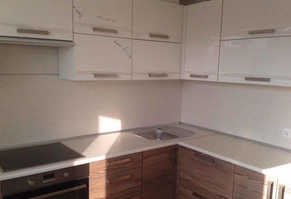 Кухни с фасадами из пластика