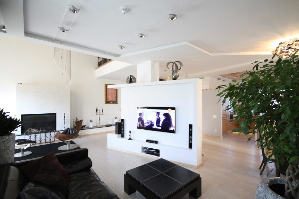 House in township Snezhnyi