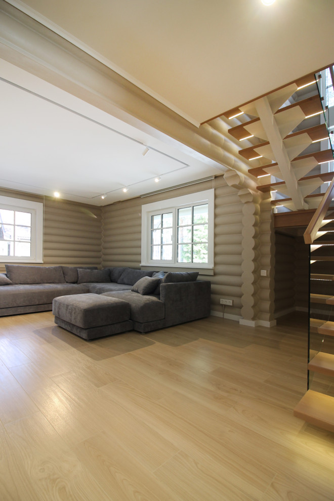 Срубовой коттедж в Рощино