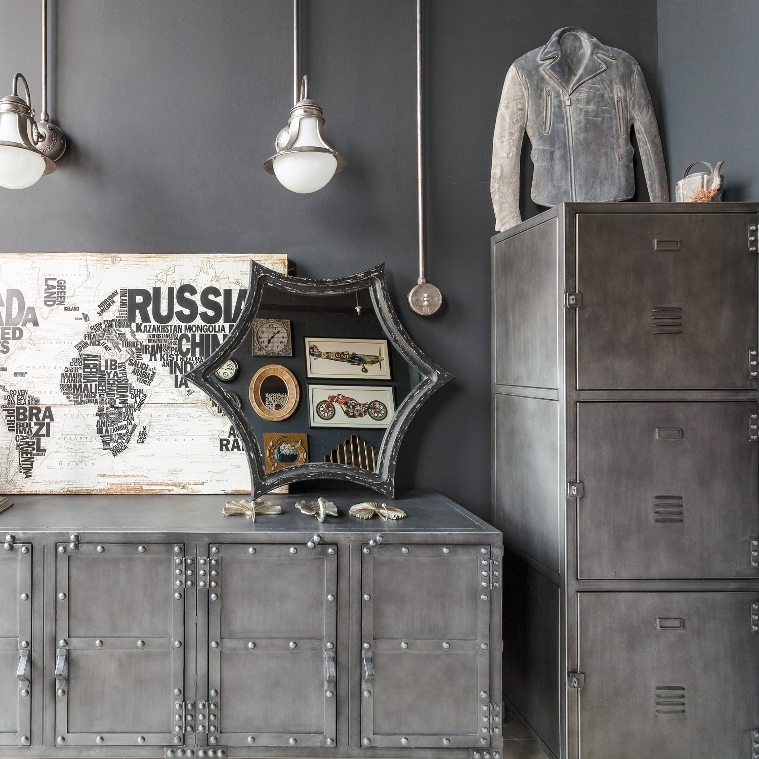 Металлический комод