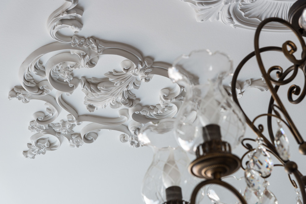 Лепнина на потолке в интерьере