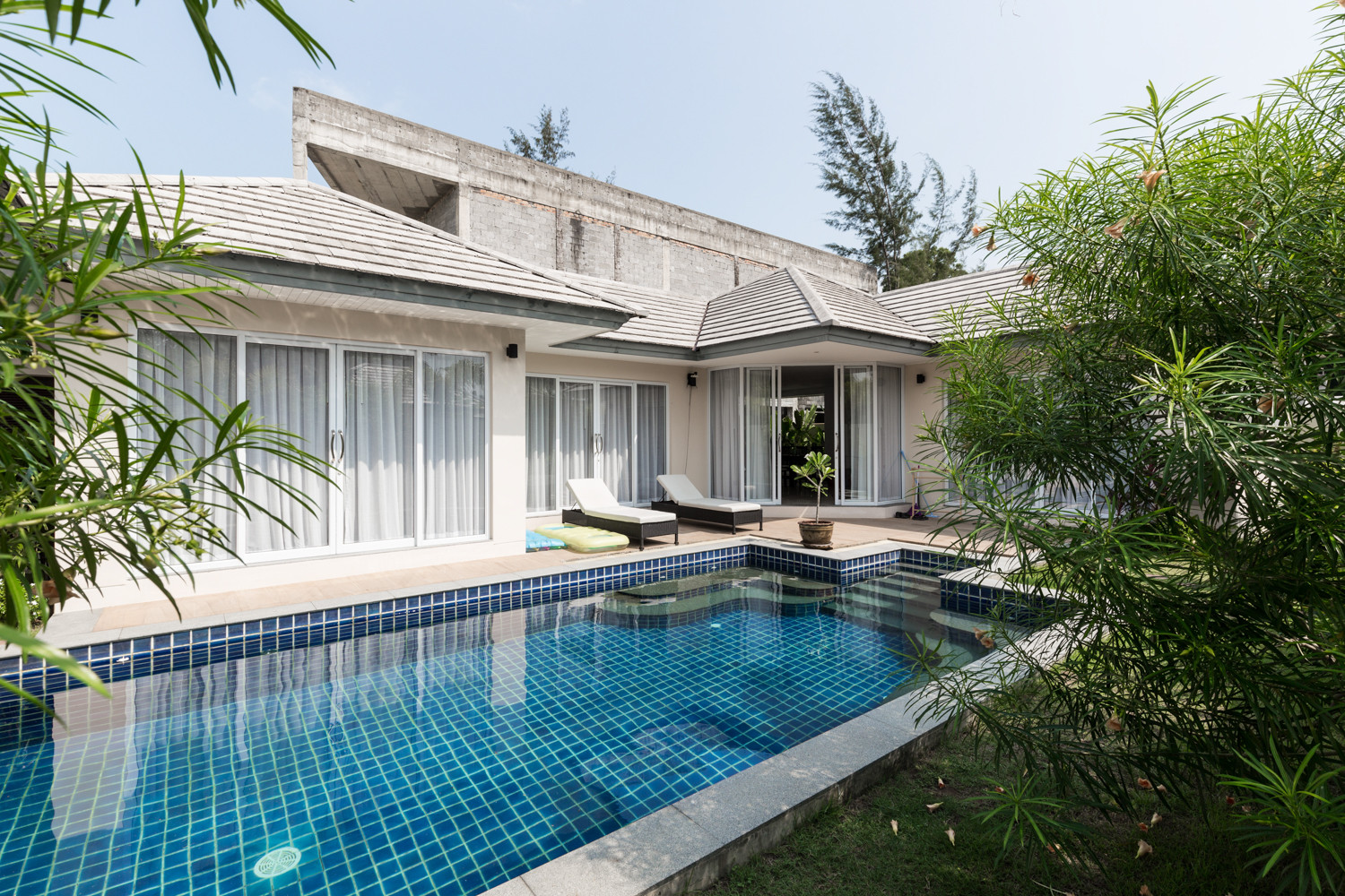 Houses.Exterior.Architecture.