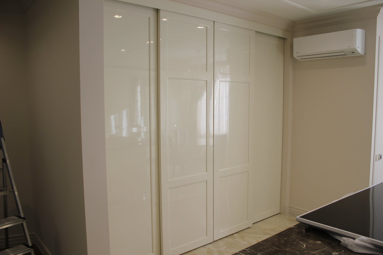 Мебель в квартиру на ул. Сенной