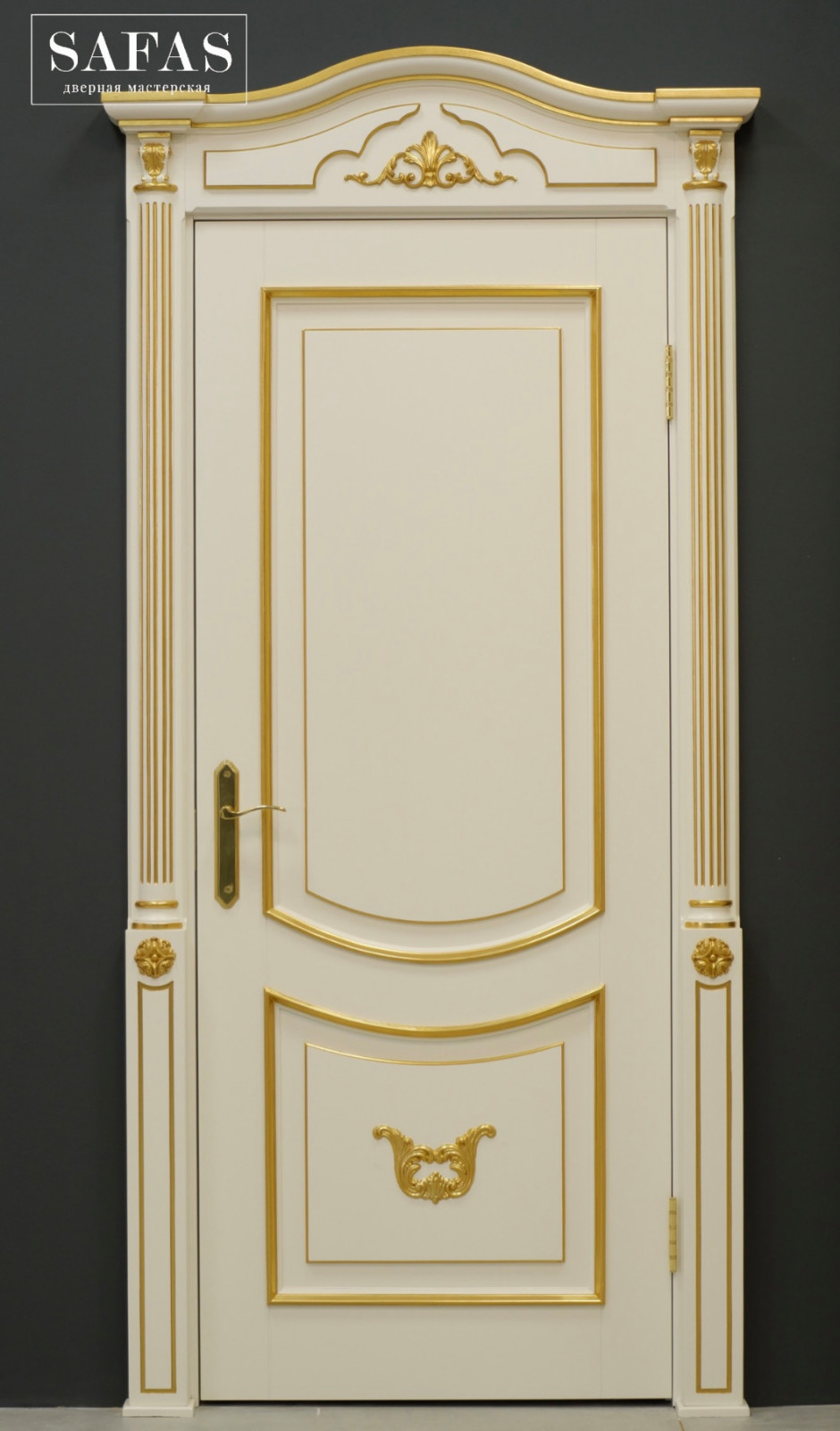 Двери премиум с поталью