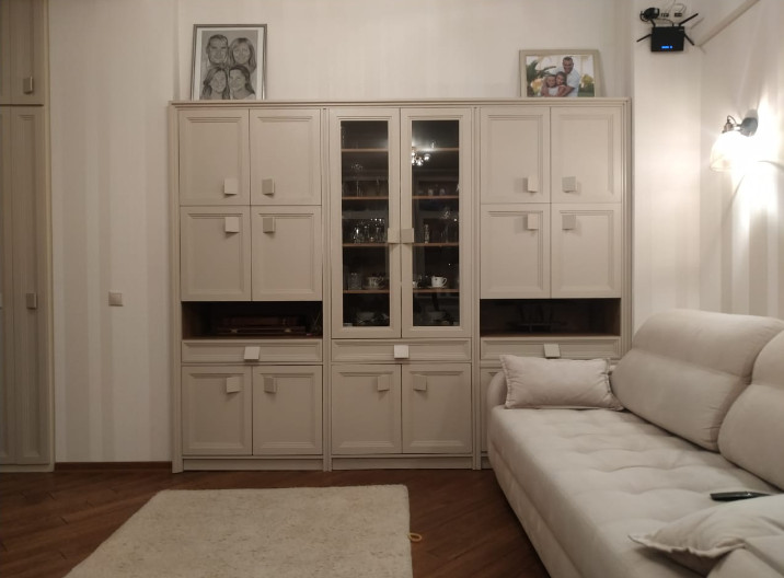 меблировка(спальни,кухни,детские и др.)