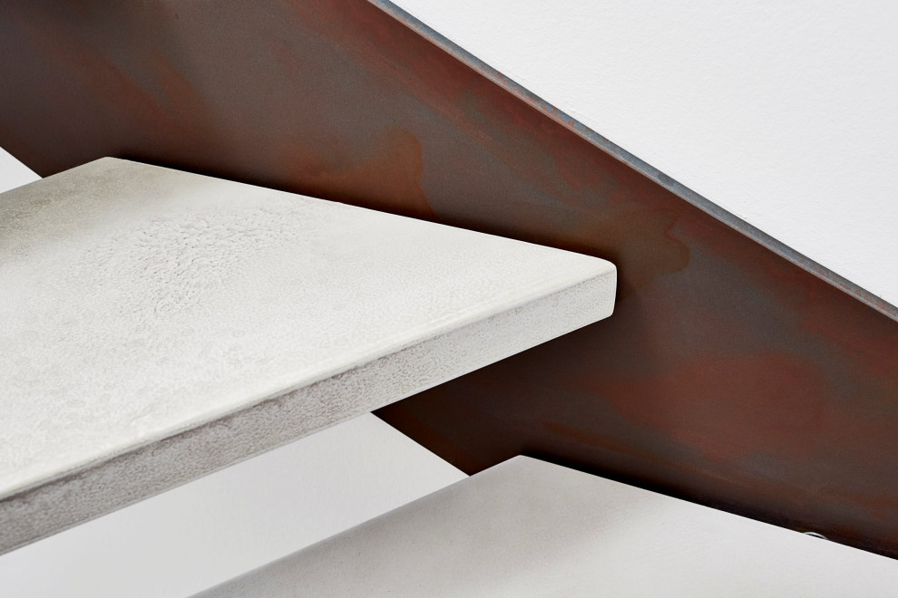 Бетон, Ржавчина и Стекло. Лестница из HPL