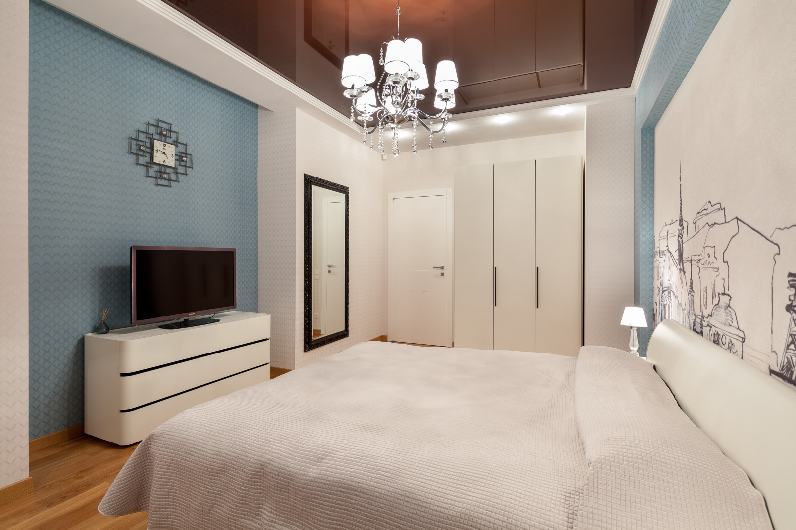 Шестикомнатная квартира в Нижнем Новгороде, 270 кв.м.